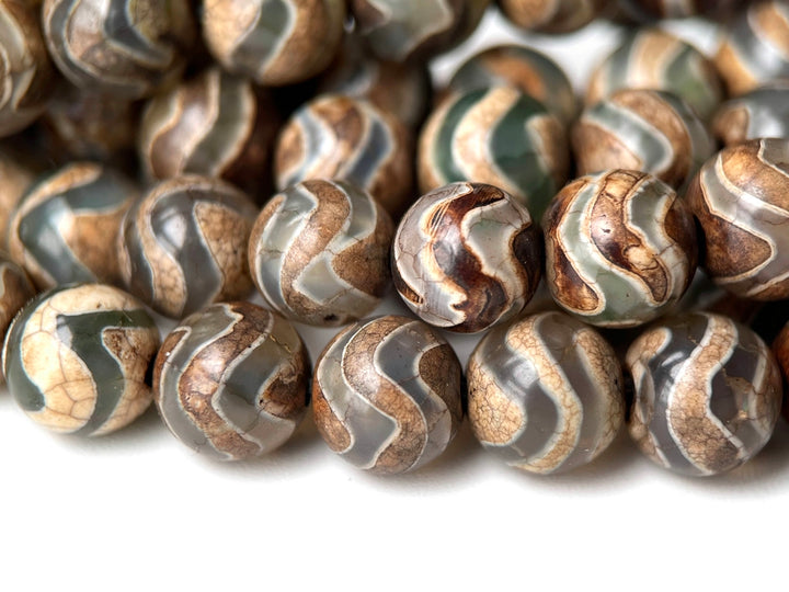 14" 8mm Antique Green Tibetan Dzi agate round beads
