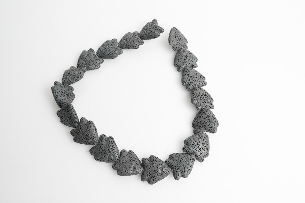 15.5" 25x25mm/30x35mm black Lava fish Gemstone pendant