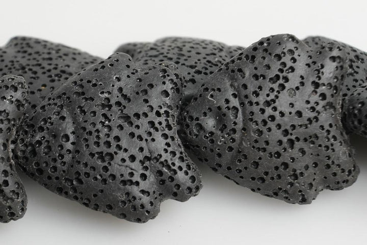 15.5" 25x25mm/30x35mm black Lava fish Gemstone pendant