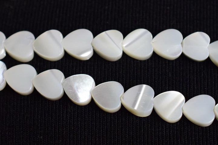 15.5" 6mm Natural white mother of pearl/MOP flat heart Beads