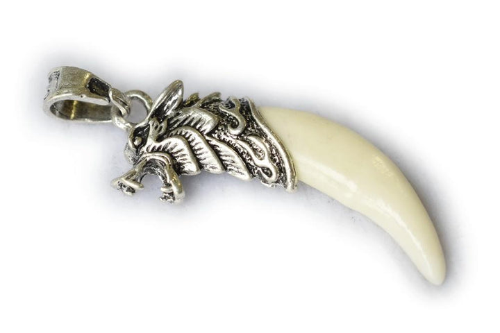 1PC 40mm wolf tooth alloy metal wolf head pendant