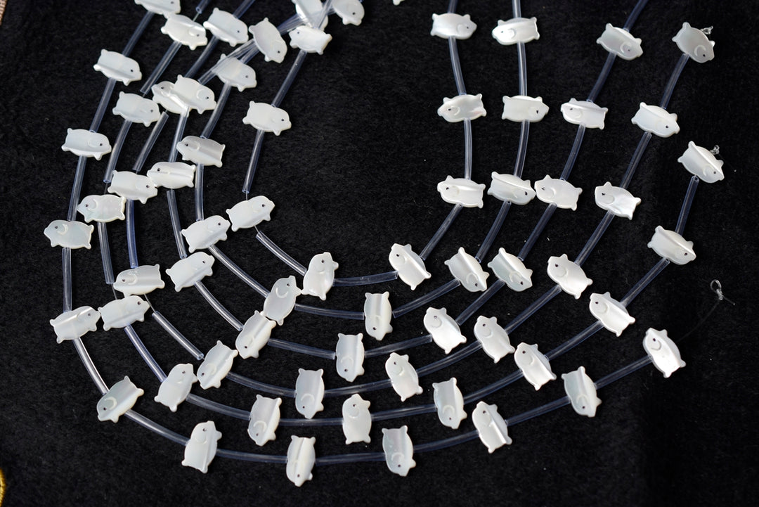10pcs Natural white MOP little pig 8x14mm, mother of pearl pig