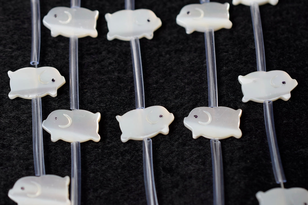 10pcs Natural white MOP little pig 8x14mm, mother of pearl pig