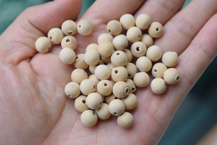 100pcs Natural Wooden round beads 8mm, beige wood beads, ~2mm hole